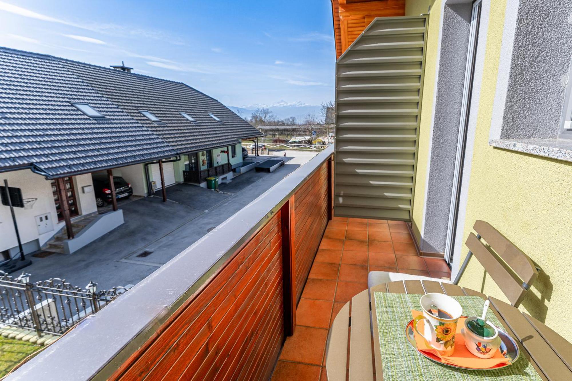 Rooms Mocilnik เบกุนเย นา โกเรนิสเคม ภายนอก รูปภาพ
