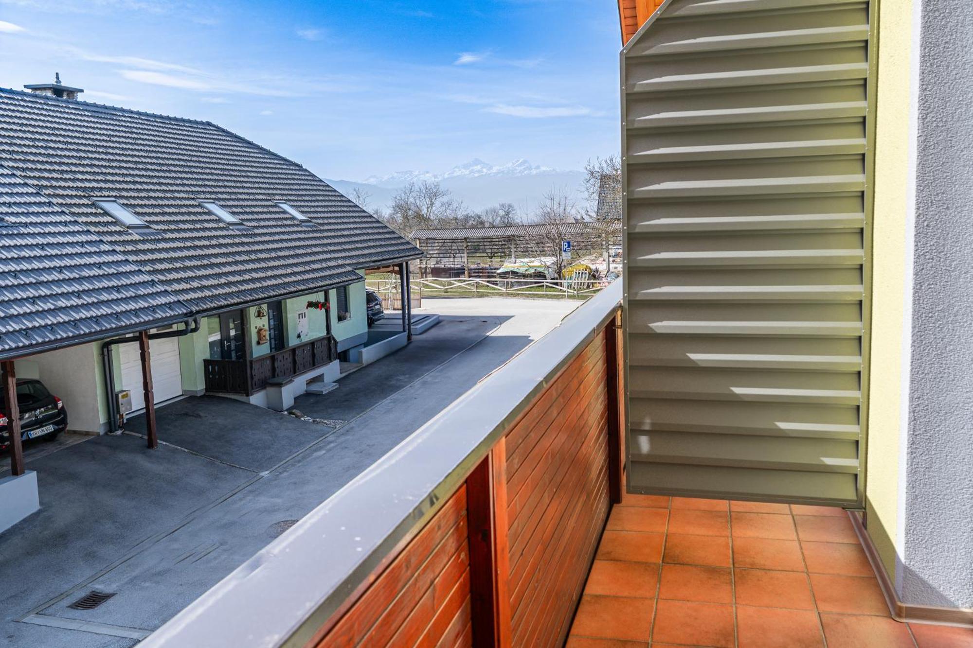 Rooms Mocilnik เบกุนเย นา โกเรนิสเคม ภายนอก รูปภาพ