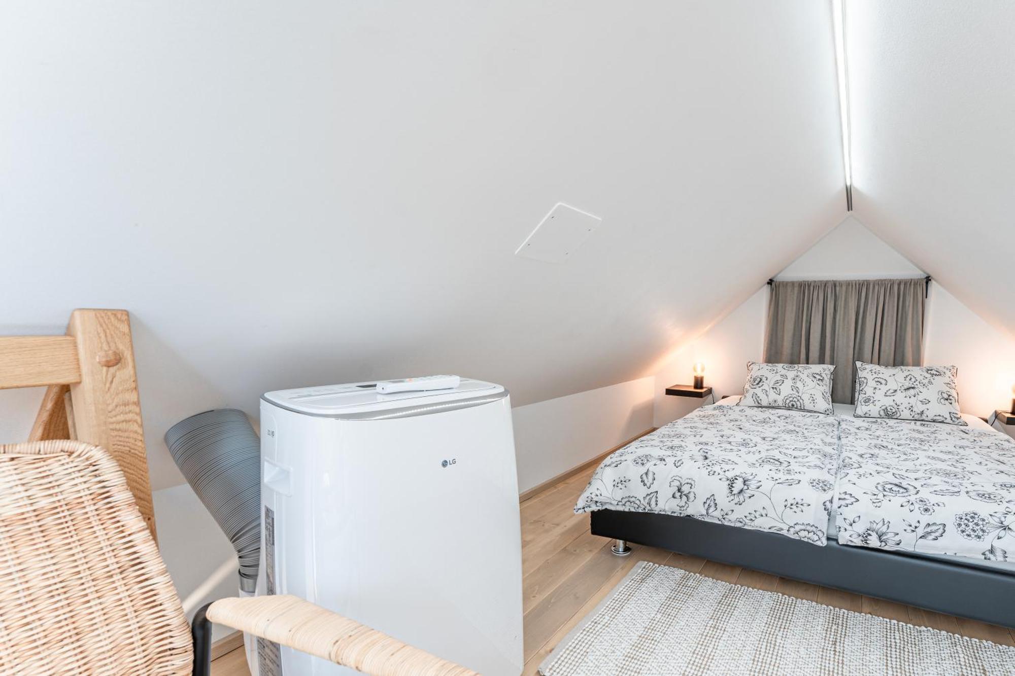 Rooms Mocilnik เบกุนเย นา โกเรนิสเคม ภายนอก รูปภาพ