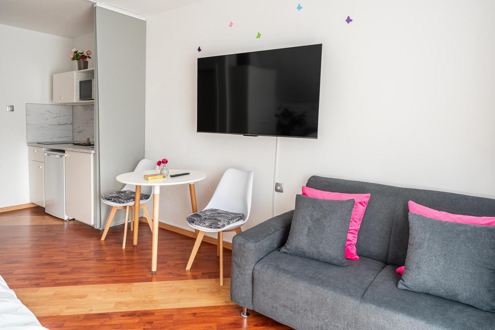 Rooms Mocilnik เบกุนเย นา โกเรนิสเคม ภายนอก รูปภาพ